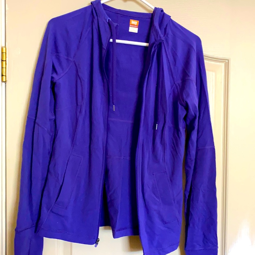 Lucy zip up jacket